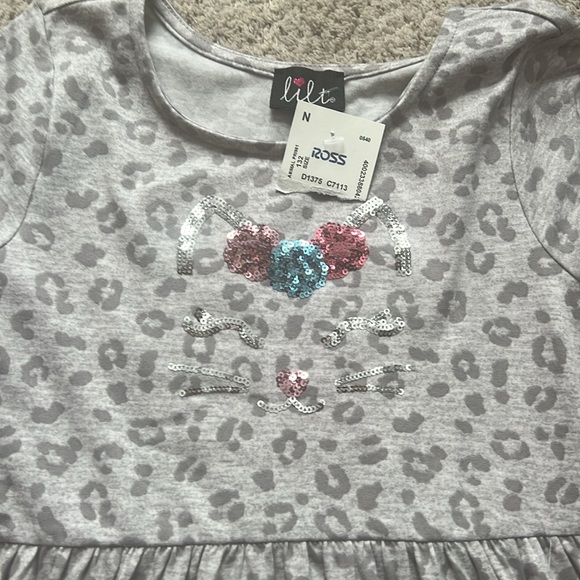 Girls Cheetah Dress - 6x - Picture 2 of 6